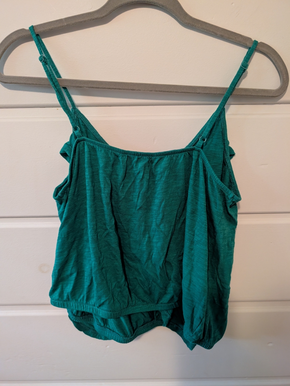 Express Green Ruffle Cropped Cami Top - Picture 3 of 3